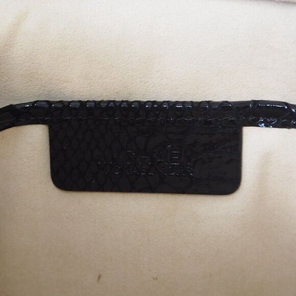 Michael Kors Patent Leather Croc Print Tablet Mini Clutch Black / Gold - Picture 3 of 7